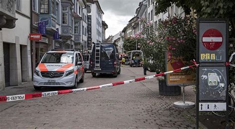 A­l­m­a­n­y­a­­d­a­ ­b­ı­ç­a­k­l­ı­ ­s­a­l­d­ı­r­ı­:­ ­1­ ­ö­l­ü­,­ ­1­ ­y­a­r­a­l­ı­
